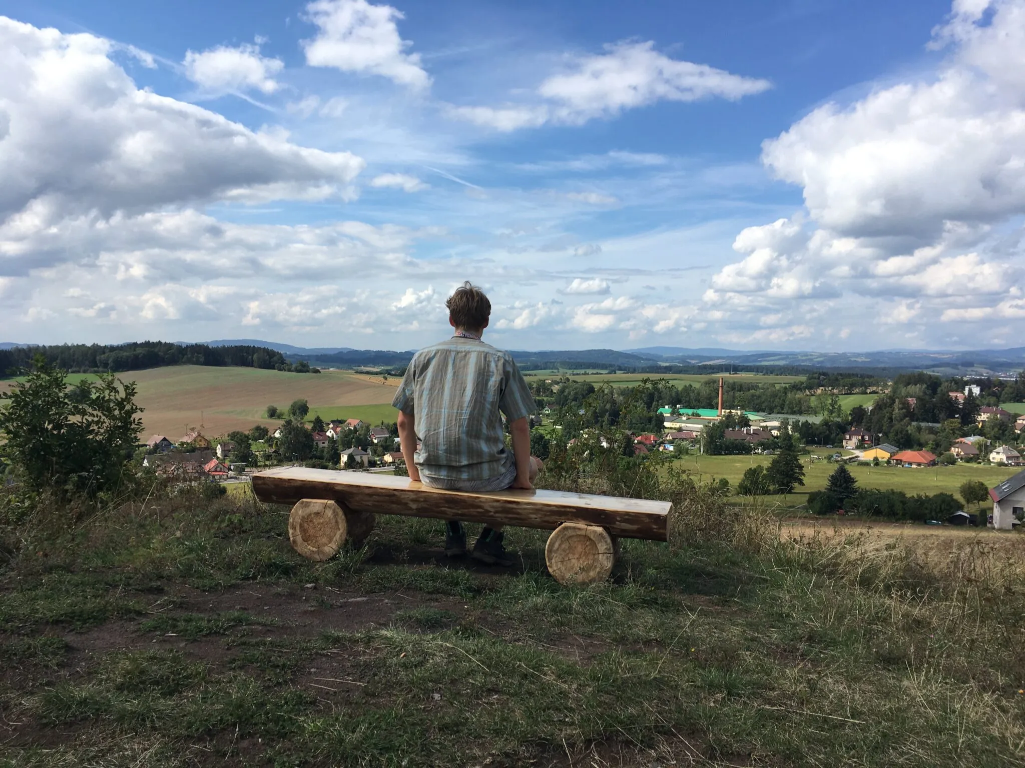 Fotografie lavičky: Kovařice